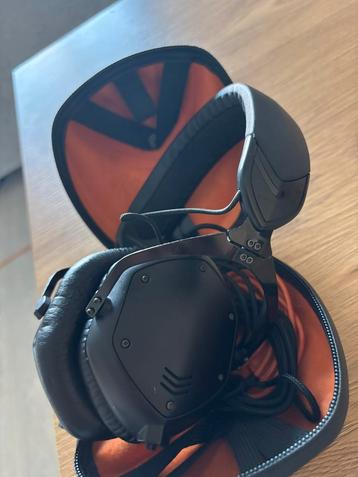 V-Moda crossfade M100 pro DJ headphones + accesoires beschikbaar voor biedingen