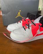 Air Jordan 4 Infrared - Maat 40, Kleding | Heren, Schoenen, Ophalen of Verzenden, Zo goed als nieuw, Overige kleuren, Sneakers of Gympen