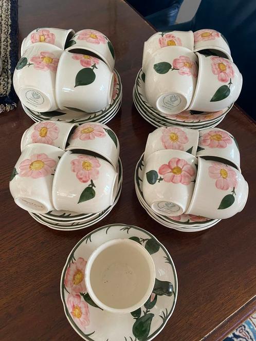 Villeroy & Boch Wild Rose koffie en thee kopjes koppen, Huis en Inrichting, Keuken | Servies, Kop(pen) en/of Schotel(s), Overige stijlen