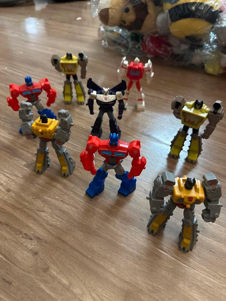 Set van 7 Transformers actiefiguren – Optimus Prime, Verzamelen, Transformers, Zo goed als nieuw, Overige generaties, Ophalen of Verzenden
