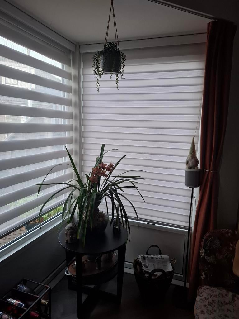 Duo rolgordijnen, 2 stuks,  uit rookvrij huis, Gebruikt, 100 tot 150 cm, Wit, Ophalen of Verzenden