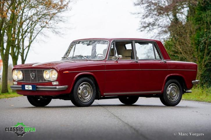 Lancia Fulvia 1.3S  Berlina, Auto's, Lancia, Bedrijf, Overige modellen, Benzine, Sedan, Handgeschakeld, Rood, Beige