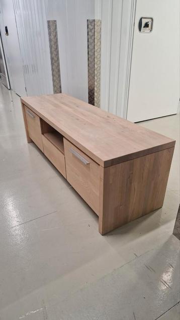 Houten TV-meubel - 160cm beschikbaar voor biedingen