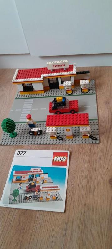 Lego city tankstation shell 377 100% compleet netjes  beschikbaar voor biedingen
