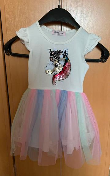 Leuk jurkje met eenhoorn maat 110/116 beschikbaar voor biedingen