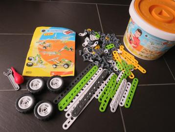 Meccano junior constructie set 150 delig met voorbeelden. beschikbaar voor biedingen