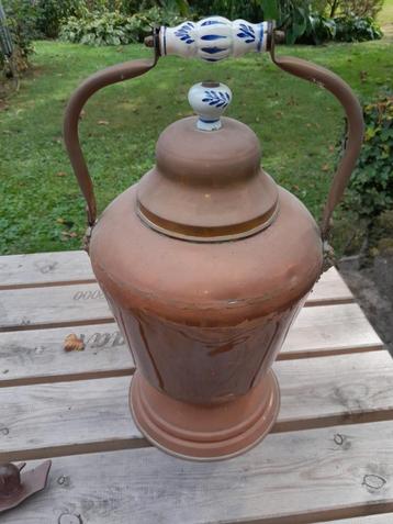 koperen ketel beschikbaar voor biedingen