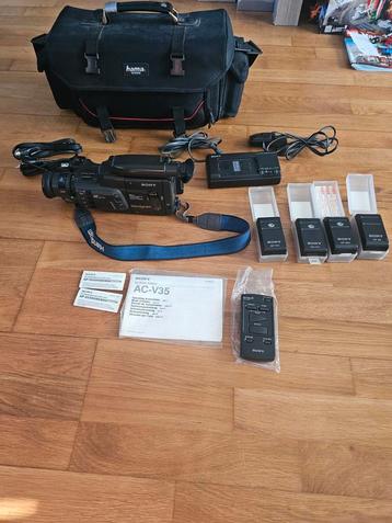 Sony Handycam CCD-F355E Video 8 - Compleet Set + Afstandsbed beschikbaar voor biedingen