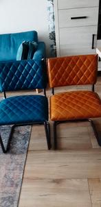 Eetkamerstoelen gratis, Huis en Inrichting, Stoelen, Ophalen, Overige materialen, Gebruikt, Bruin
