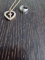 Ketting met ring setje ( allebei met kruisje ), Ophalen of Verzenden, Zo goed als nieuw, Overige materialen, Overige merken