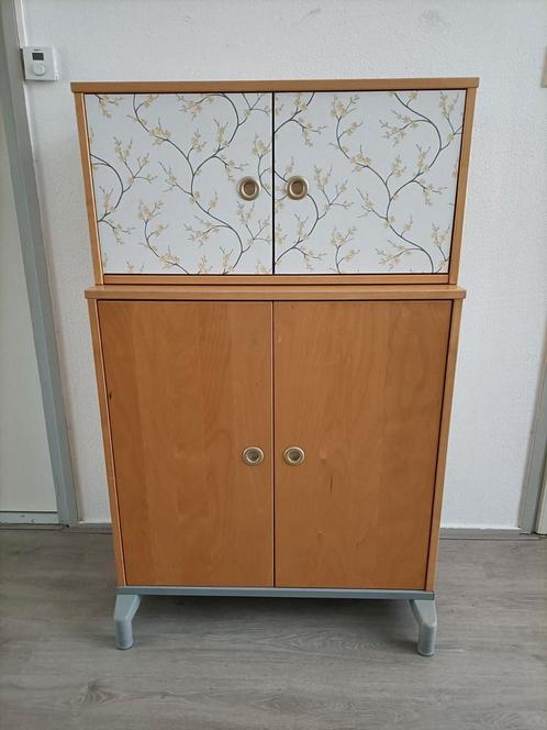 Houten kastjes Ikea Effektiv met patroon, Huis en Inrichting, Kasten | Wandmeubels, Gebruikt, 100 tot 150 cm, Minder dan 150 cm