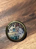 Efteling pin uit serie vrouw holle, Ophalen of Verzenden, Zo goed als nieuw, Button of Speldje