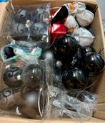 Partij kerstballen in het zwart, Ophalen, Zo goed als nieuw