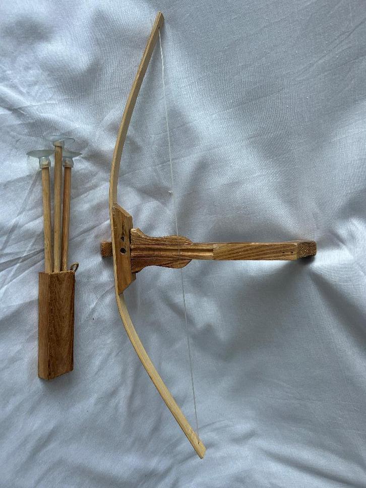 Houten pijl en boog, Kinderen en Baby's, Speelgoed | Houten speelgoed, Gebruikt, Overige typen, Ophalen of Verzenden