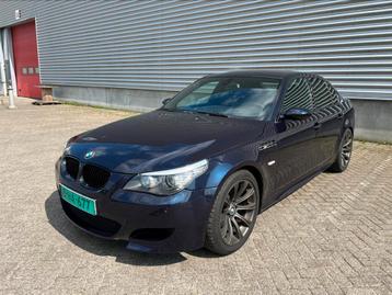 BMW 5-Serie 5.0 V10 SMG M5 AUT 2005 / Drijfstanglagers verv beschikbaar voor biedingen