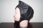 gebloemde zwarte zijden ondermuts, Staphorster klederdracht, Antiek en Kunst, Antiek | Kleding en Accessoires, Ophalen of Verzenden