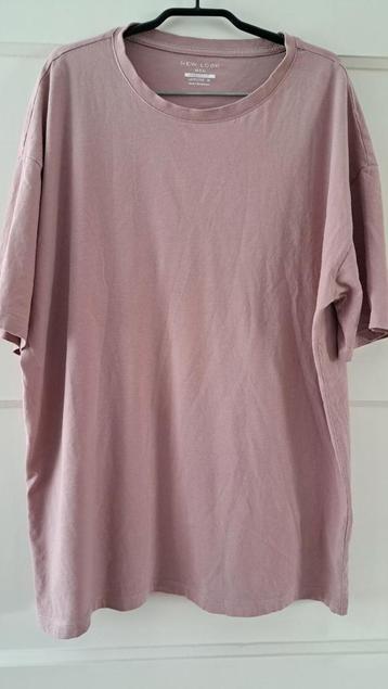 Roze heren t shirt mt M beschikbaar voor biedingen