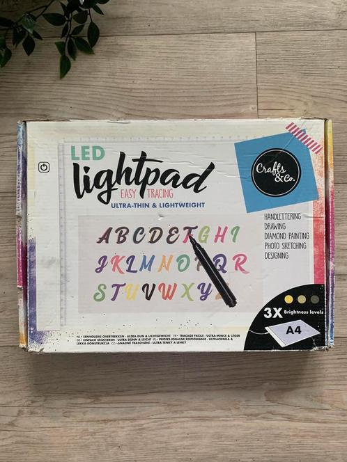 LED Lightpad om te tekenen A4, Hobby en Vrije tijd, Tekenen, Zo goed als nieuw, Overige typen, Ophalen of Verzenden