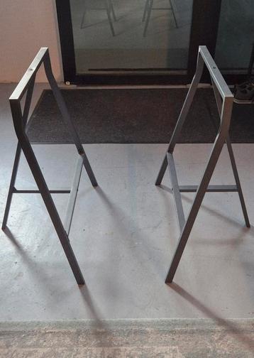 twee stalen schragen, IKEA Lerberg beschikbaar voor biedingen