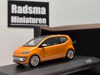 Volkswagen Up - 3drs - Oranje + Panodak - 1:43 Dealerpack, Overige merken, Schuco, Auto, Nieuw
