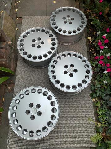 Alfa 75 3.0 Milano Benzoni & BWA velgen 6x15 161242801003 beschikbaar voor biedingen