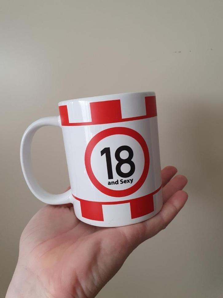 Bekers, Huis en Inrichting, Keuken | Servies, Overige typen, Overige stijlen, Ophalen of Verzenden