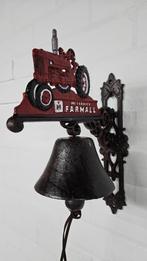MC CORMICK/ deurbel / gietijzer /tractor / FARMALL, Ophalen of Verzenden, Huis en tuin decoratie Marie, Info@huisentuindecoratiemarie.nl
