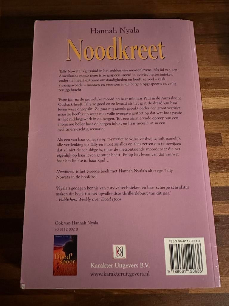 Noodkreet - Hannah Nyala - Spannende Thriller, Ophalen of Verzenden, Gelezen, Nederland