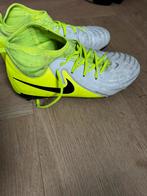 Nike voetbalschoenen, Maat XS of kleiner, Ophalen of Verzenden, Zo goed als nieuw, Schoenen