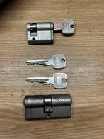 2x Winkhaus cylinder sloten 2* SKG inclusief 4 sleutels, Doe-het-zelf en Verbouw, Hang- en Sluitwerk, Ophalen of Verzenden, Zo goed als nieuw