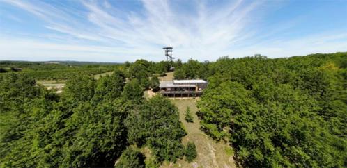Restaurant-Bar in de bossen van de Périgord-Noir, Zakelijke goederen, Exploitaties en Overnames
