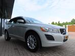 Volvo XC60 2.0T Momentum Aut. Ecc Leder Navi Trekhaak 2010, Euro 5, 4 cilinders, Wit, Bedrijf