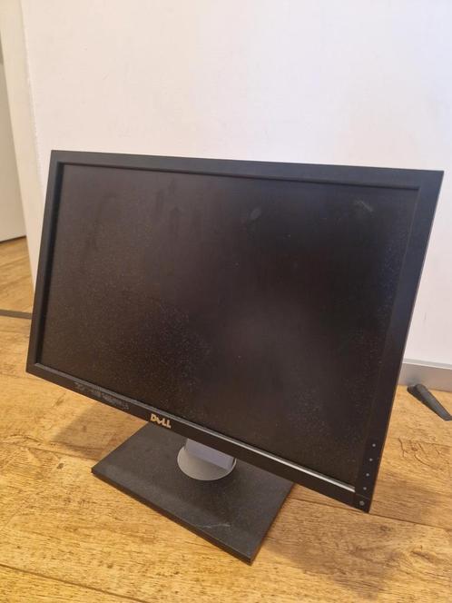 Dell E2210 22-inch monitor, Computers en Software, Monitoren, Gebruikt, 60 Hz of minder, DVI, HDMI, VGA, In hoogte verstelbaar