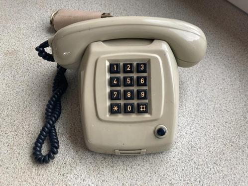 T65 PTT Telefoon – Druktoetsmodel (1979) Grijs, Telecommunicatie, Vaste telefoons | Niet Draadloos, Gebruikt, Ophalen of Verzenden