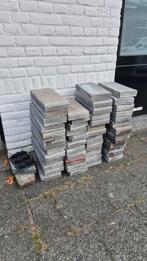 55 Betontegels (15x30) gebruikt als ballast zonnepanelen, Tuin en Terras, Tegels en Klinkers, Ophalen, Overige typen, Zo goed als nieuw