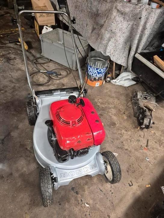 Grasmaaier, Tuin en Terras, Grasmaaiers, Gebruikt, Benzine-grasmaaier, 40 t/m 49 cm, Cirkelmaaier, Mulchfunctie, Versnellingen