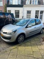 Renault Clio Rip Curl 1.4 16V 72KW 5-DRS E4 2007 Grijs, Auto's, Renault, Voorwielaandrijving, Zwart, 4 cilinders, Elektrische ramen