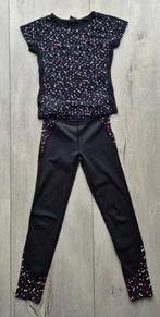 Sportkleding setje - OsaGa, Meisje, Ophalen of Verzenden, Zo goed als nieuw, Sport- of Zwemkleding