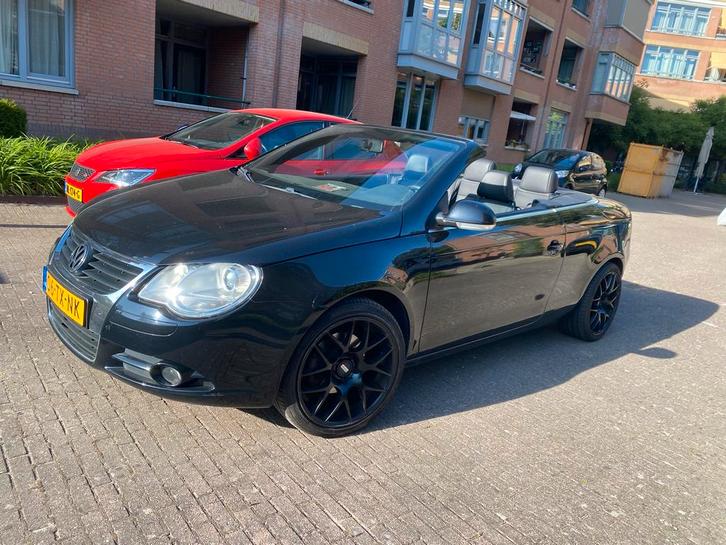 Volkswagen Eos 2.0 16V FSI 110KW 2007 Zwart NEW APK, Auto's, Volkswagen, Particulier, Eos, ABS, Airbags, Airconditioning, Alarm