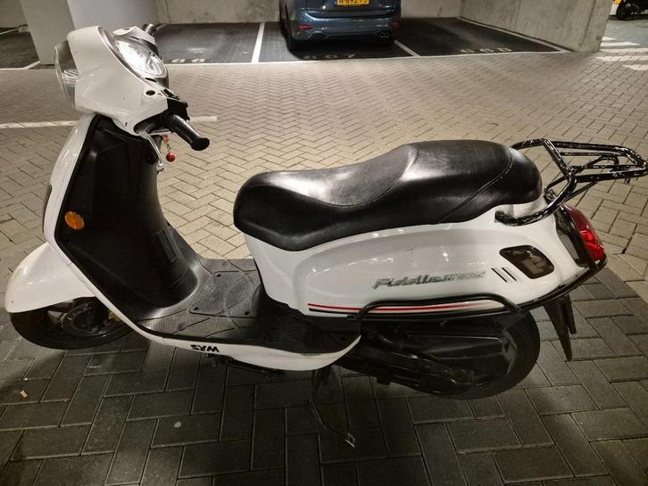 Sym Fiddle 2, Fietsen en Brommers, Scooters | SYM, Gebruikt, Fiddle, Maximaal 45 km/u, Benzine, Ophalen