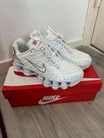 Witte Nike shox, Kleding | Dames, Schoenen, Ophalen, Wit, Nike, Sneakers of Gympen