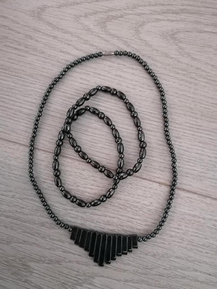 Magnetiet edelsteen ketting en armbanden, Sieraden, Tassen en Uiterlijk, Kettingen, Zo goed als nieuw, Steen of Mineraal, Ophalen of Verzenden