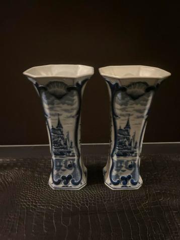 Antieke Delfs Blauwe Vazen beschikbaar voor biedingen