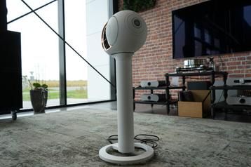 Devialet Phantom 1 Mat Wit Gold + tree stand beschikbaar voor biedingen