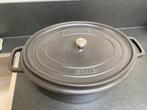 Staub la cocotte 41 cm, Huis en Inrichting, Keuken | Potten en Pannen, Ophalen, Zo goed als nieuw, Gietijzer, Koekenpan of Braadpan