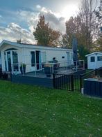 Luxe chalet met uitzicht op water op camping De Hoge Waard, Tot en met 5