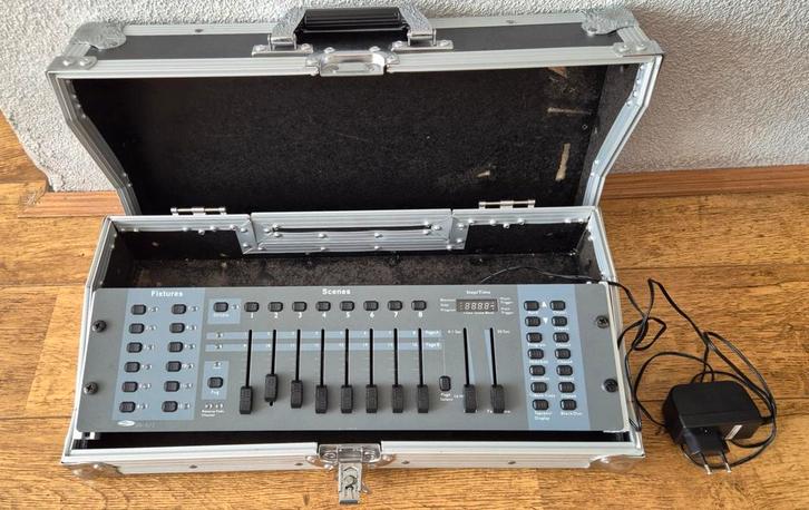 Showtec SM-8/2 Lichttafel, Muziek en Instrumenten, Licht en Laser, Gebruikt, Licht, Ophalen of Verzenden