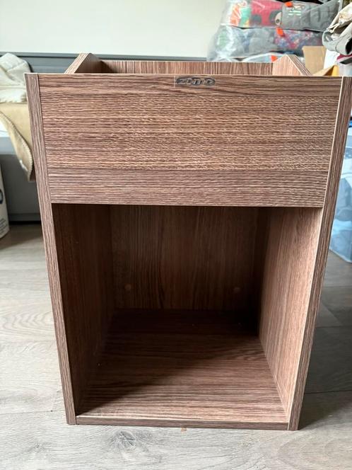 Zomo VS-Box 100/2 Walnut platenkast, Huis en Inrichting, Kasten | Overige, Zo goed als nieuw, Ophalen