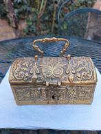 Oude messing geld/ sieraden kistje, Antiek en Kunst, Ophalen of Verzenden