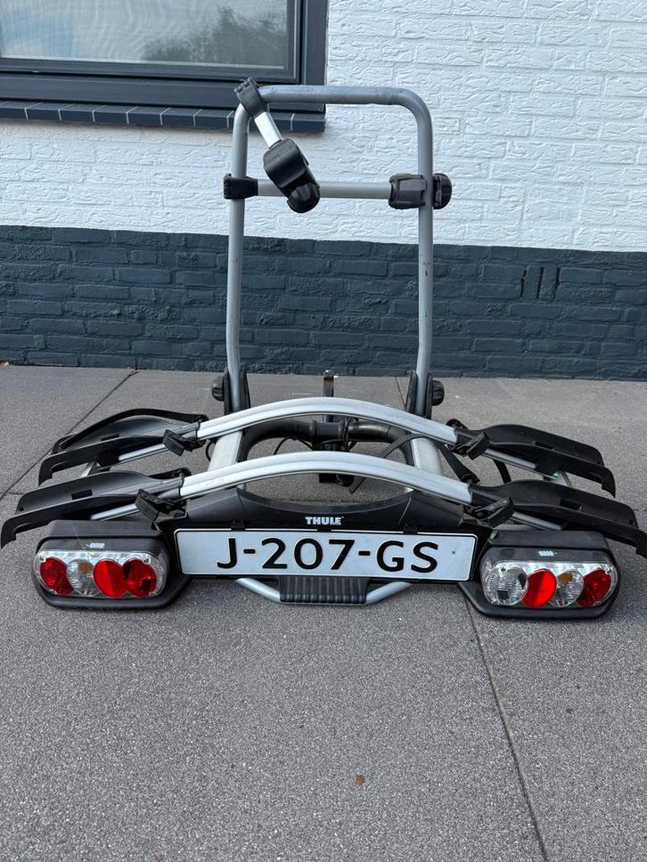 Thule Fietsendrager Trekhaak - Zeer Goede Staat, Auto diversen, Fietsendragers, Zo goed als nieuw, Trekhaakdrager, 2 fietsen, Ophalen of Verzenden